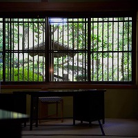 �����E����̒���